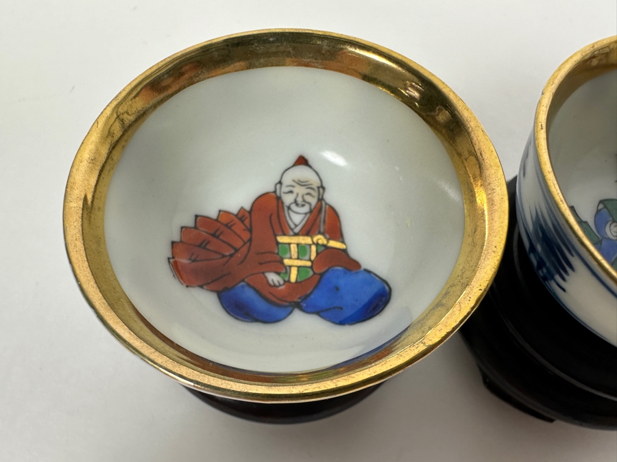 Pair Of Vintage Hand Painted Kutani Ware Saki Cups With Wooden Stands Signed 2'W [Photo 3]