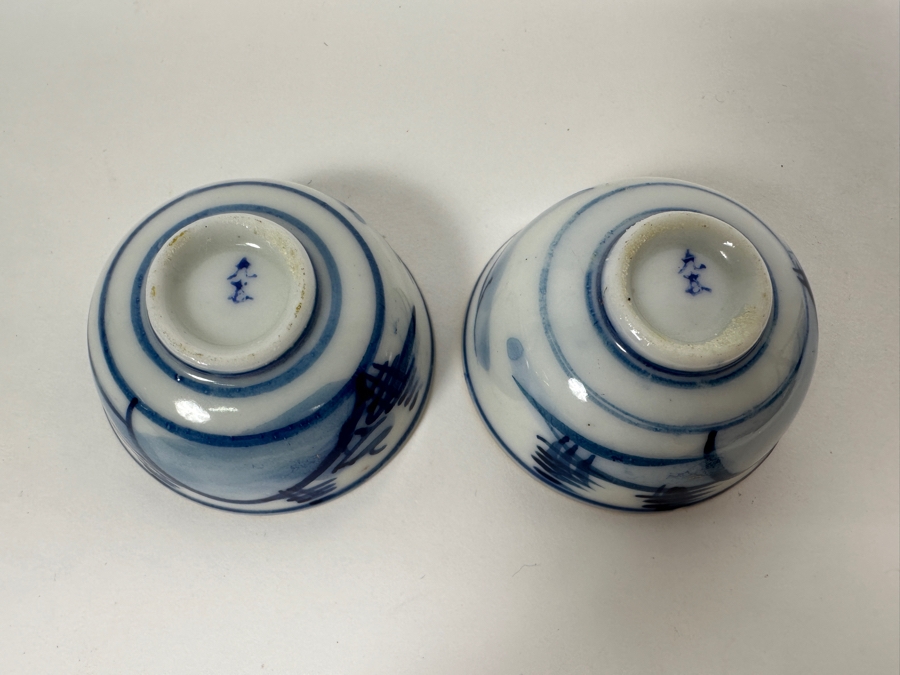 Pair Of Vintage Hand Painted Kutani Ware Saki Cups With Wooden Stands Signed 2'W [Photo 6]