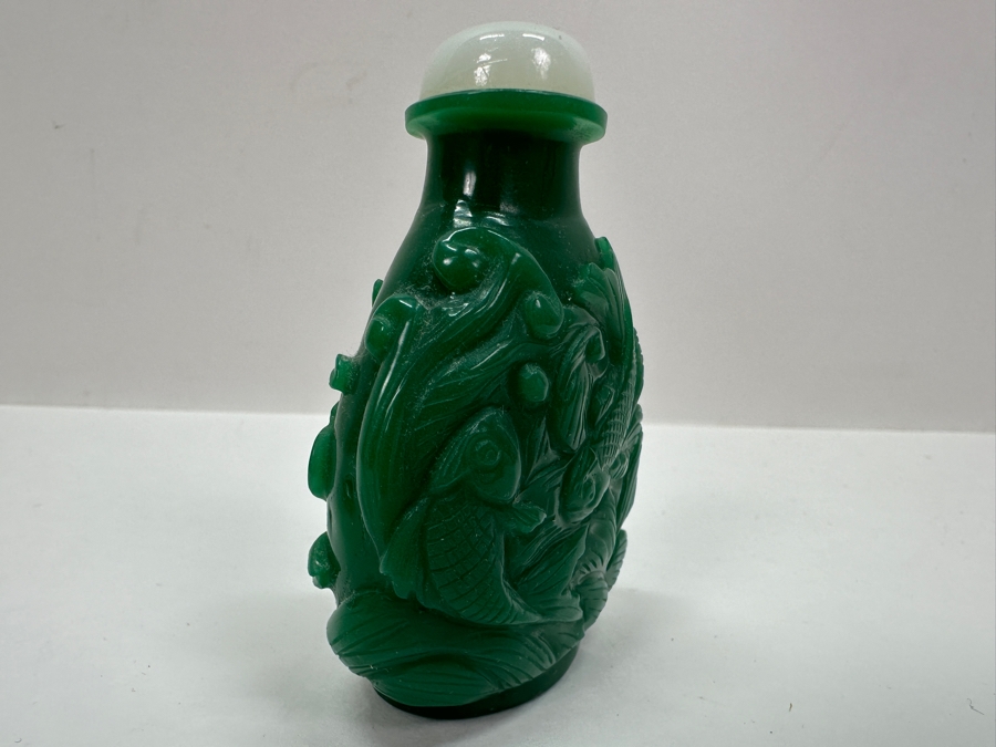 Vintage Chinese Carved Green Stone Snuff Bottle Featuring Pair Of Fish On One Side And Floral Design On The Other 3'H [Photo 5]