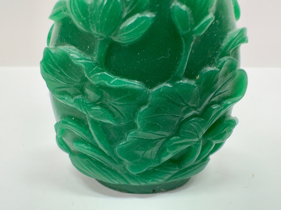 Vintage Chinese Carved Green Stone Snuff Bottle Featuring Pair Of Fish On One Side And Floral Design On The Other 3'H [Photo 7]