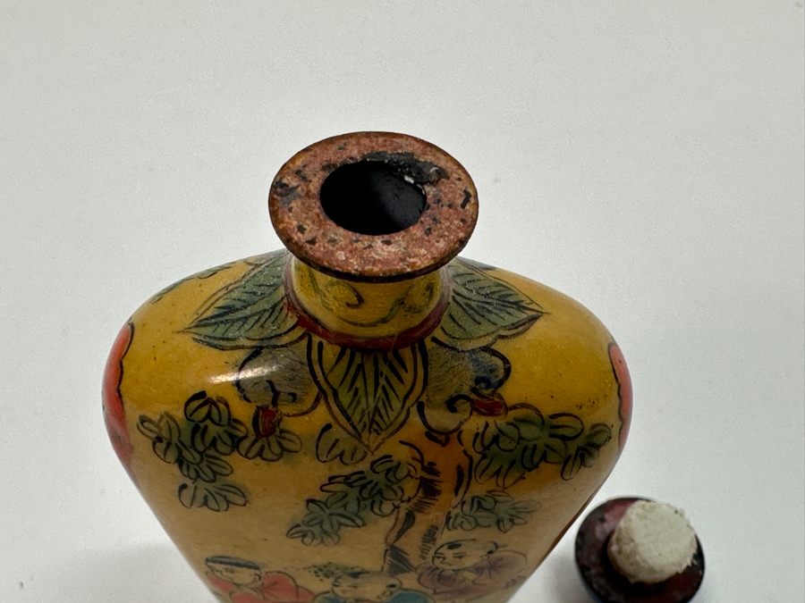 Vintage Hand Painted Metal Enamel Chinese Snuff Bottle 2.5'H [Photo 12]