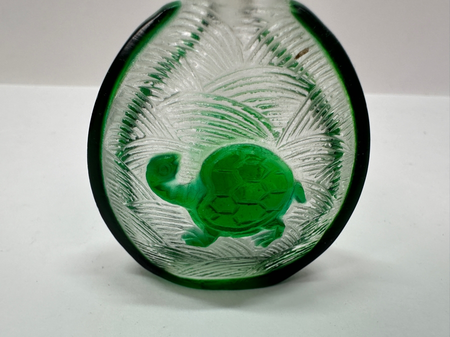 Vintage Chinese Carved Green To Clear Glass Koi Fish Turtle Snuff Bottle 2.75'H [Photo 3]