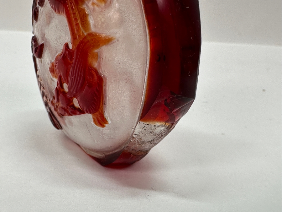 Old Chinese Red Overlay Glass Snuff Bottle Featuring Snake, Frog, Centipede, Scorpion And Foo Dog (Red Glass Overlay On One Side Is Chipped - See Photos) 3H [Photo 10]