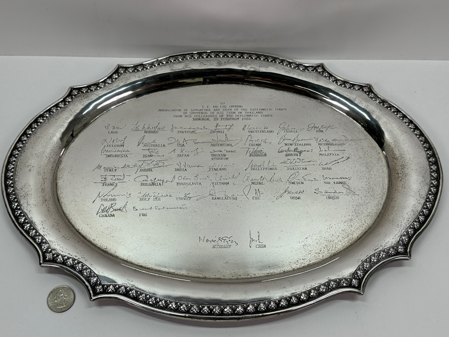 Large Sterling Silver Platter Presented To Mr. Chi Owyang, Ambassador Of Singapore And Dean Of The Diplomatic Corps Bangkok February 29, 1988 Facsimilie Signed By Various Countries Including The USA And CSSR 17.25 X 12 846g [Photo 3]