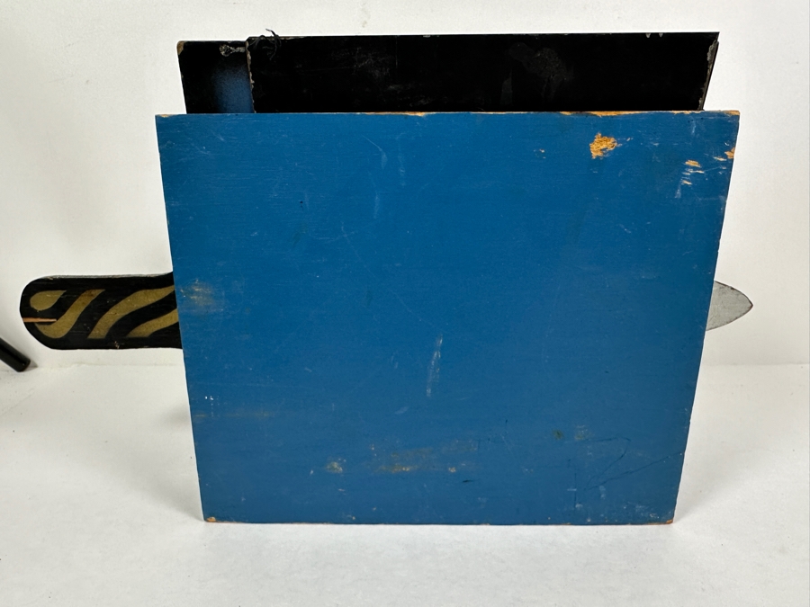 Just Added - Vintage Wooden Hand Painted Dagger Chest Magician's Prop Magic Trick Dagger Livestock Vanish 10W X 6D X 8.5H Wooden Sword Is 16L [Photo 8]