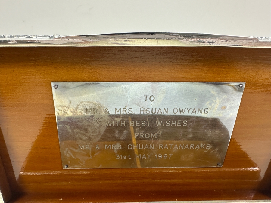 Stunning Vintage Repousse Sterling Silver Box From Thailand Made In Siam Presented To Hsuan Owyang May 1967 6.25W X 3.5D X 2H 385g [Photo 12]