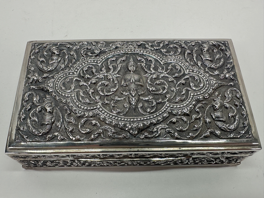Stunning Vintage Repousse Sterling Silver Box From Thailand Made In Siam Presented To Hsuan Owyang May 1967 6.25W X 3.5D X 2H 385g [Photo 3]