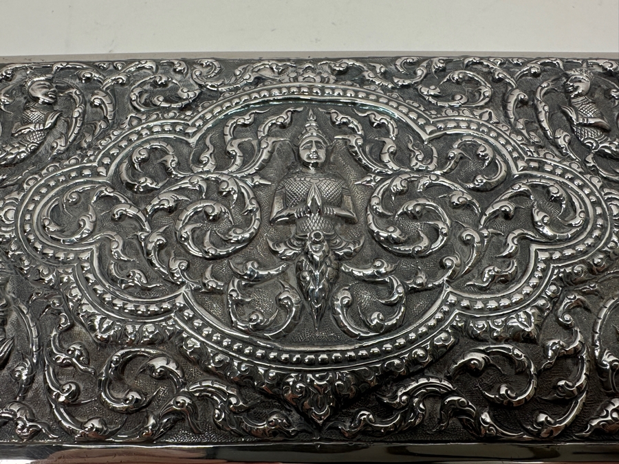 Stunning Vintage Repousse Sterling Silver Box From Thailand Made In Siam Presented To Hsuan Owyang May 1967 6.25W X 3.5D X 2H 385g [Photo 4]