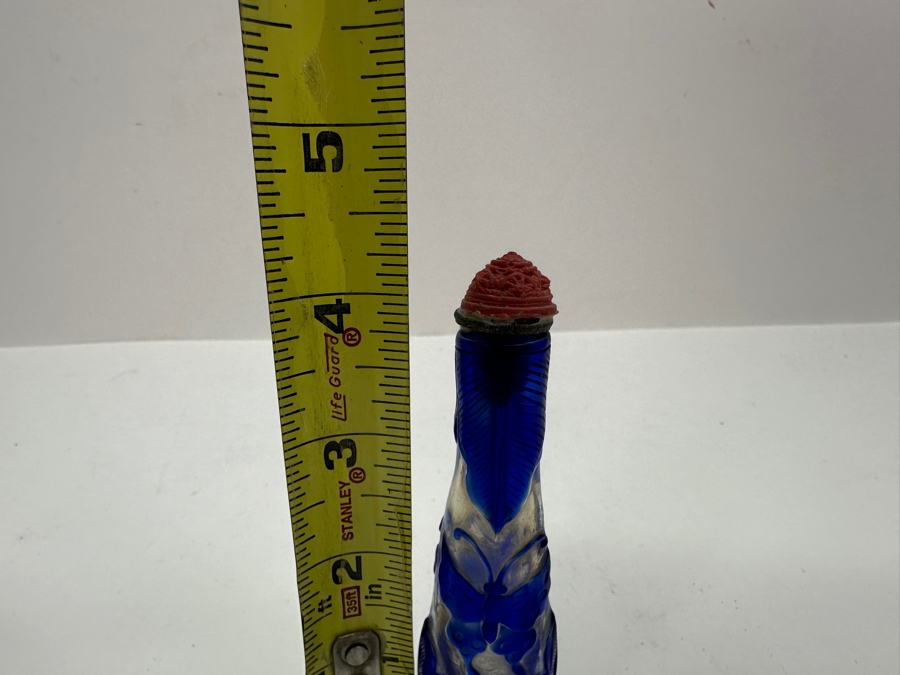 Vintage Chinese Blue Overlay Glass Snuff Bottle Featuring Butterflies 4.25H [Photo 11]
