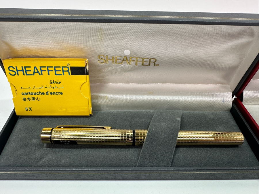 Sheaffer Fountain Pen With 14K Gold Nib And Gold EP Sheaffer Fountain Pen [Photo 2]
