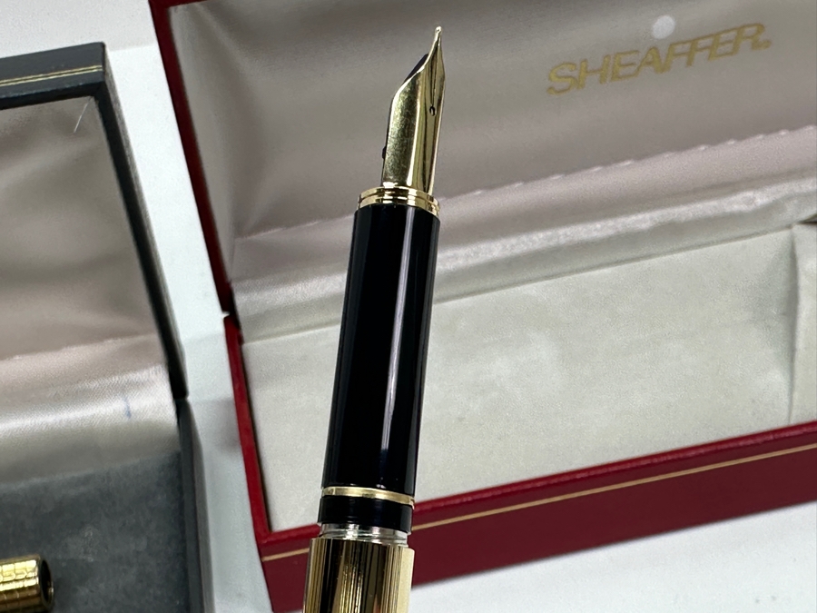 Sheaffer Fountain Pen With 14K Gold Nib And Gold EP Sheaffer Fountain Pen [Photo 12]