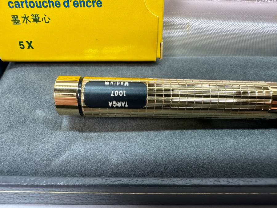 Sheaffer Fountain Pen With 14K Gold Nib And Gold EP Sheaffer Fountain Pen [Photo 3]