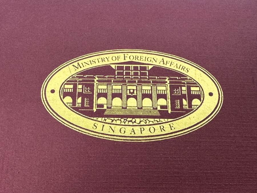 Sterling Silver Handcrafted Box Khmer Craftsmanship Emblazoned With The Singapore Ministry Of Foreign Affairs Emblem 205g [Photo 9]