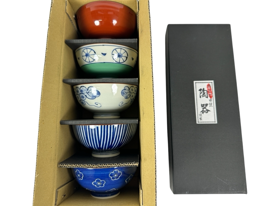 New Set Of Five Japanese Porcelain Bowls [Photo 1]