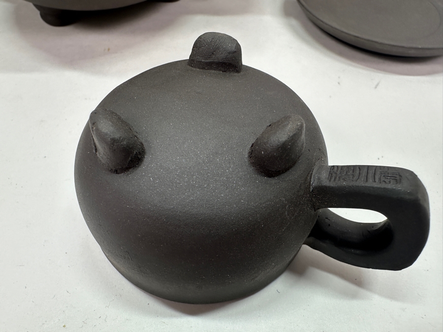 Vintage Asian Clay Teapot Set With Four Cups And Saucers And Original Box [Photo 9]