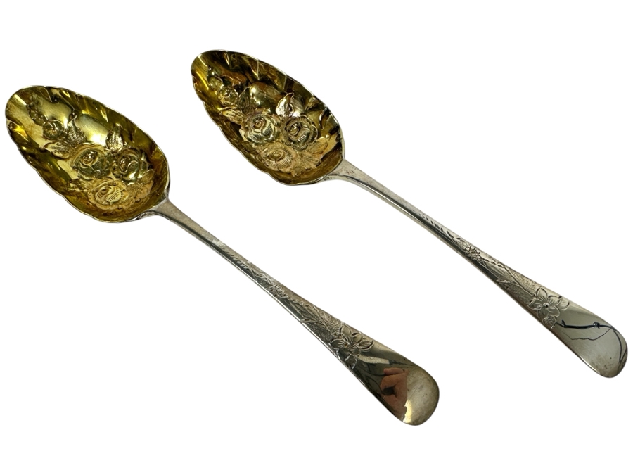 Pair Of Antique Victorian Sterling Silver Sheffield Berry Spoons By M&W 139.7g