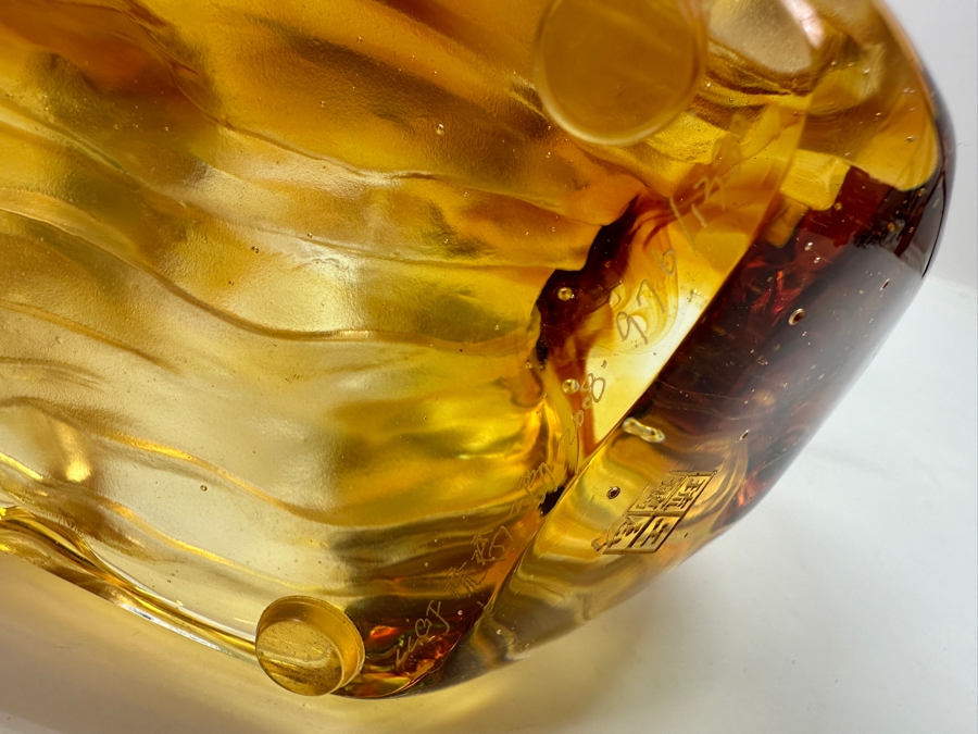 Liuli Gongfang Liuligongfang Crystal Glass Fish Sculpture Artist Signed 2008 With Original Box Taiwan Artistic Chinese Glassware 8.25W X 8H [Photo 13]