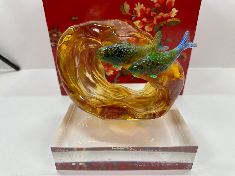 Liuli Gongfang Liuligongfang Crystal Glass Fish Sculpture Artist Signed 2008 With Original Box Taiwan Artistic Chinese Glassware 8.25W X 8H [Photo 4]
