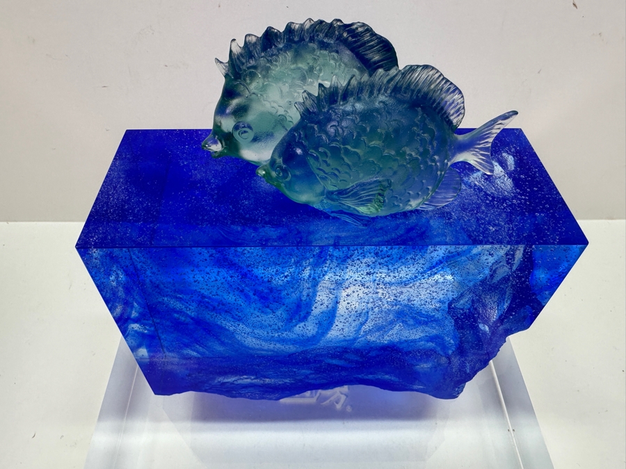 Liuli Gongfang Liuligongfang Crystal Glass Fish Sculpture Artist Signed 2002 With Original Box Taiwan Artistic Chinese Glassware 8.25W X 8H [Photo 5]