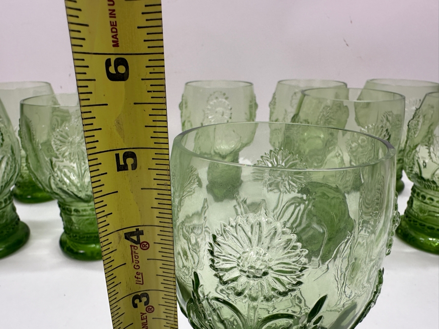 (10) Anthropologie Helianthus Green Glass Water Goblets 5H [Photo 6]