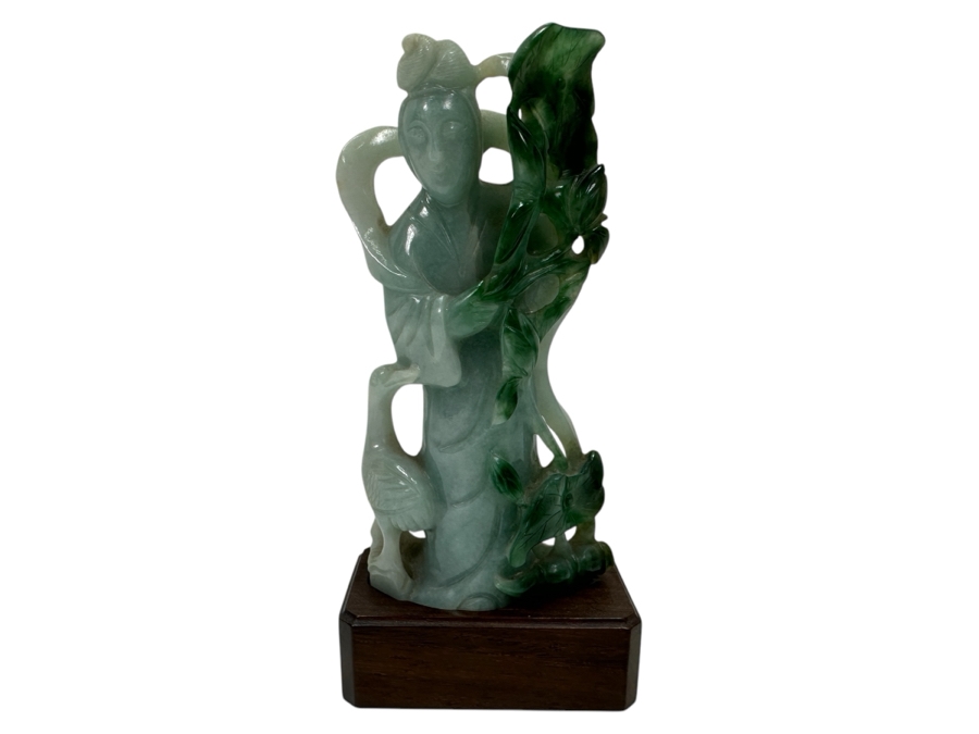 Vintage Chinese Carved Jadeite Guanyin Sculpture On Wooden Base 5.5H [Photo 1]