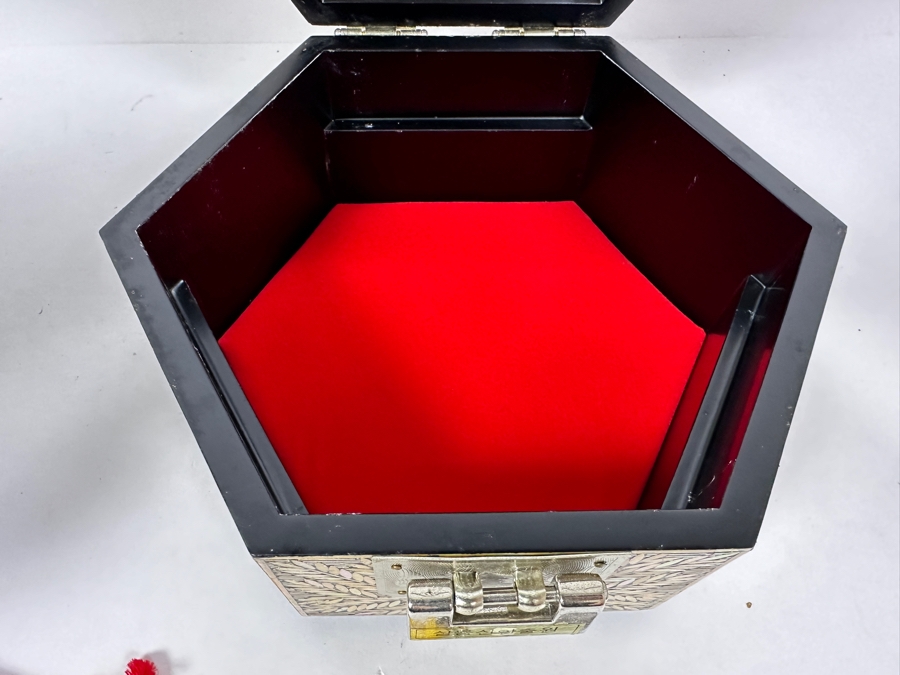 Vintage Stunning Korean Mother Of Pearl Inlay Jewelry Box 8.5W X 4H [Photo 17]