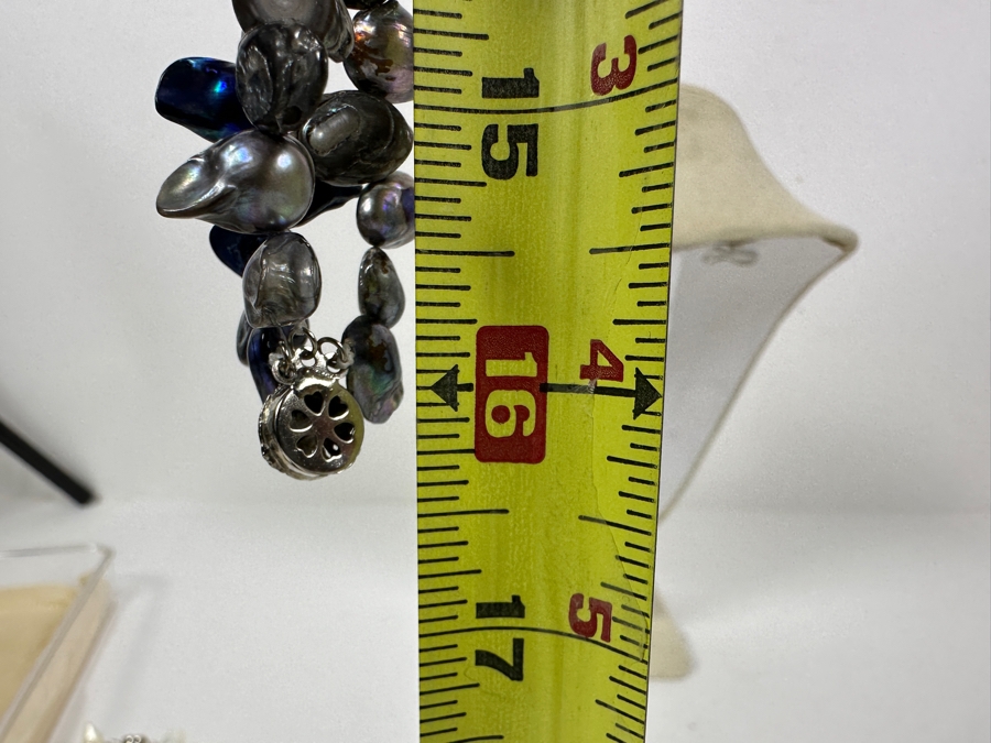 16' Multi-Strand Pearl Necklace [Photo 6]