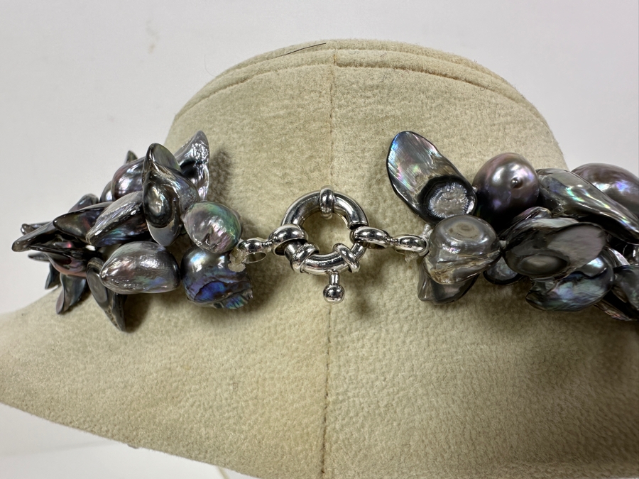 17' Multi-Strand Pearl Necklace [Photo 5]