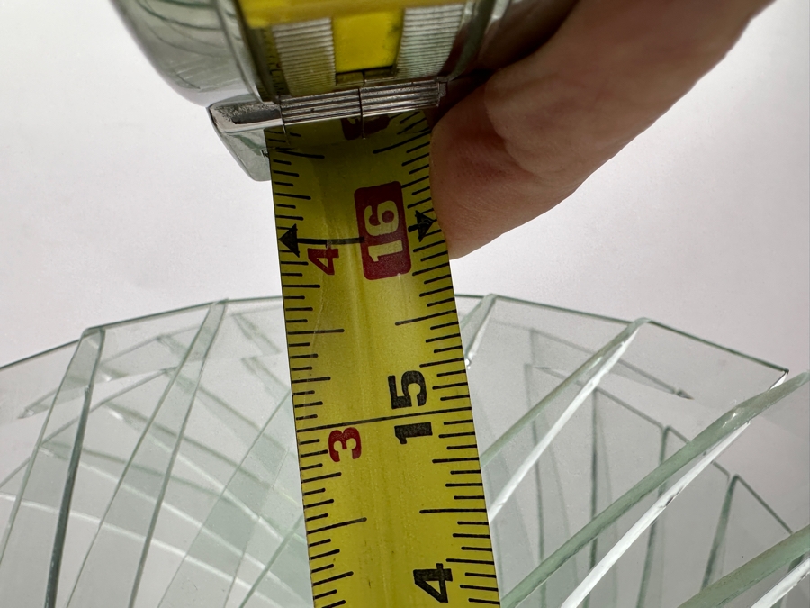 Spiral Motion Glass Sculpture 16W X 8D X 16H [Photo 12]