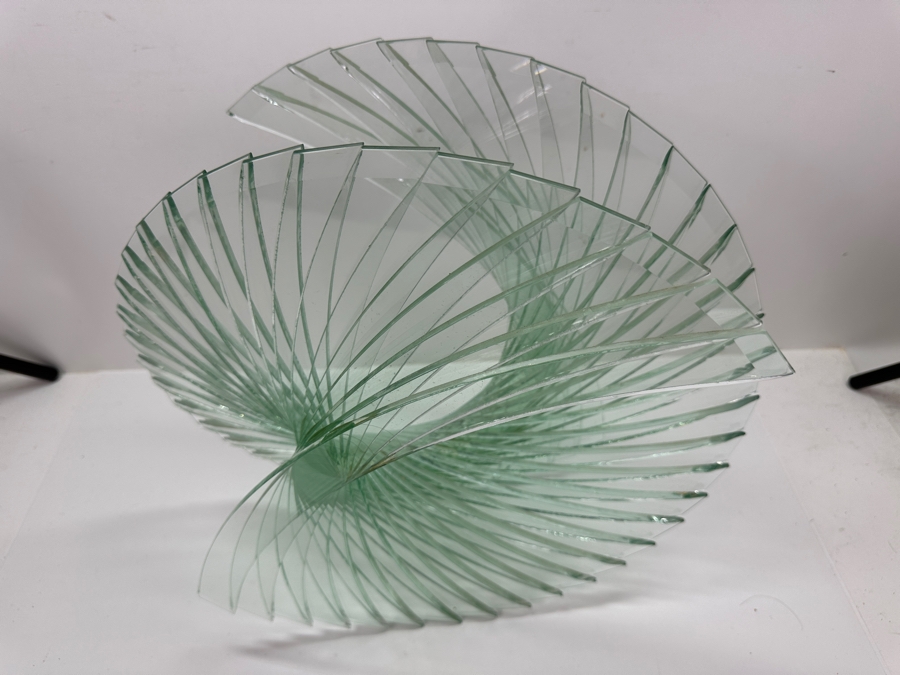 Spiral Motion Glass Sculpture 16W X 8D X 16H [Photo 3]
