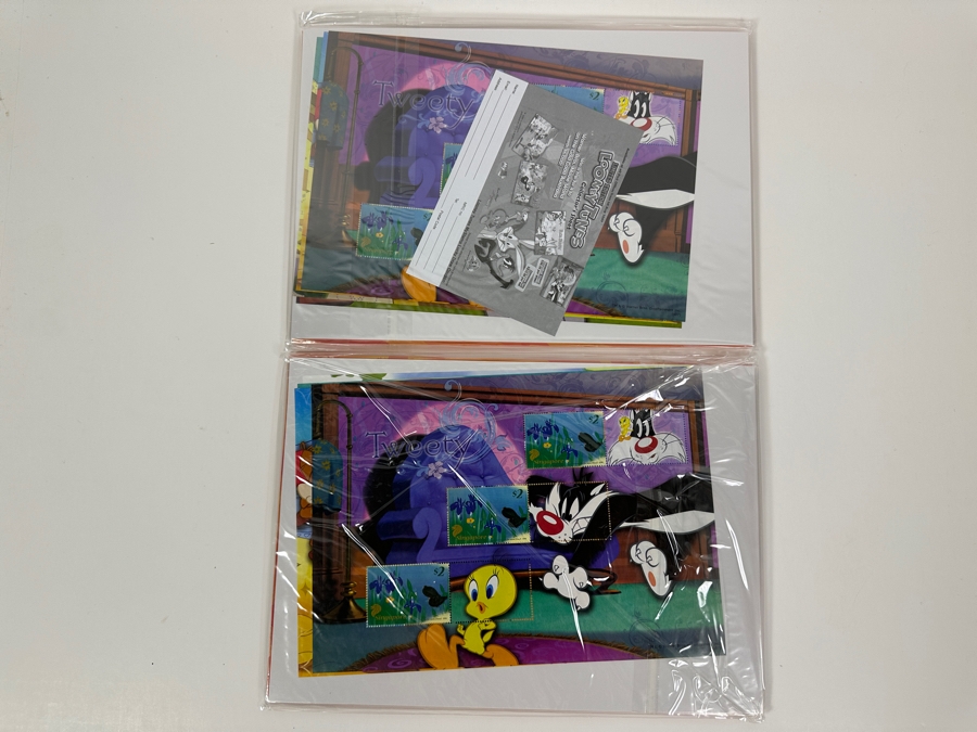 Sealed Limited Edition Looney Tunes MyStamp Collection With Tweety & Sylvester, Roadrunner & Wile E. Coyote, Bugs Bunny & Tazmanian Devil, Daffy Duck & Elmer Fudd [Photo 6]