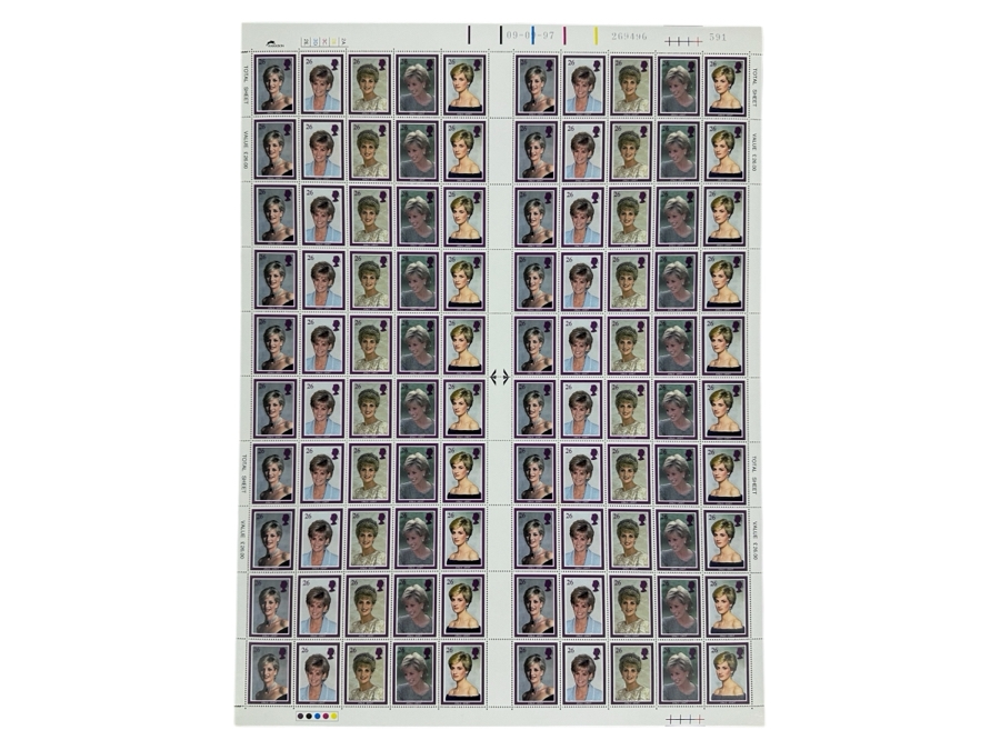 Mint Stamp Sheet Issued By The Royal Mail In 1998 Featuring Princess Diana (1961-1997) - 100 Stamps Total