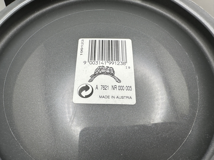 Swarovski Crystal Lovebirds with Box #199123 2'H [Photo 8]