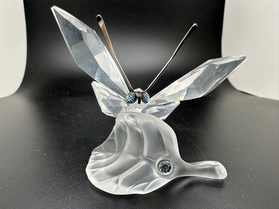 Swarovski Crystal Butterfly on Leaf #182920 with Box 2'H [Photo 2]