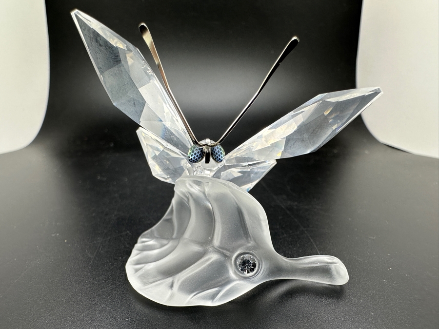 Swarovski Crystal Butterfly on Leaf #182920 with Box 2'H [Photo 3]