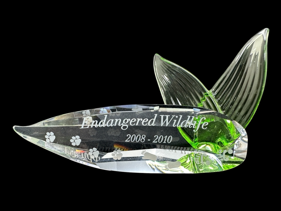 Swarovski Crystal Endangered Wildlife Figurine #906929 with Box 1.5'H 