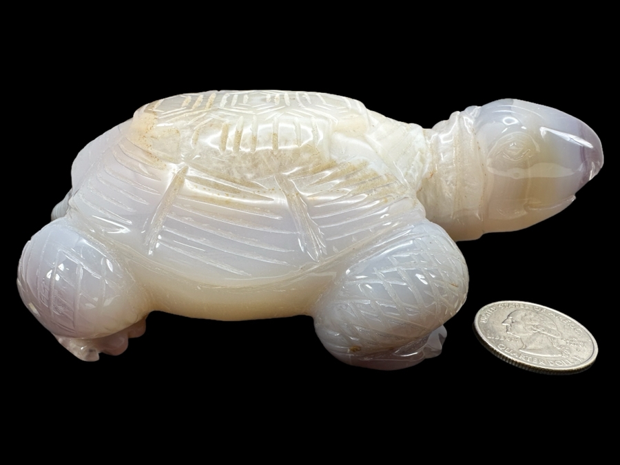 Carved Agate Turtle Figurine 5W X 4D X 1.5H 596g [Photo 1]
