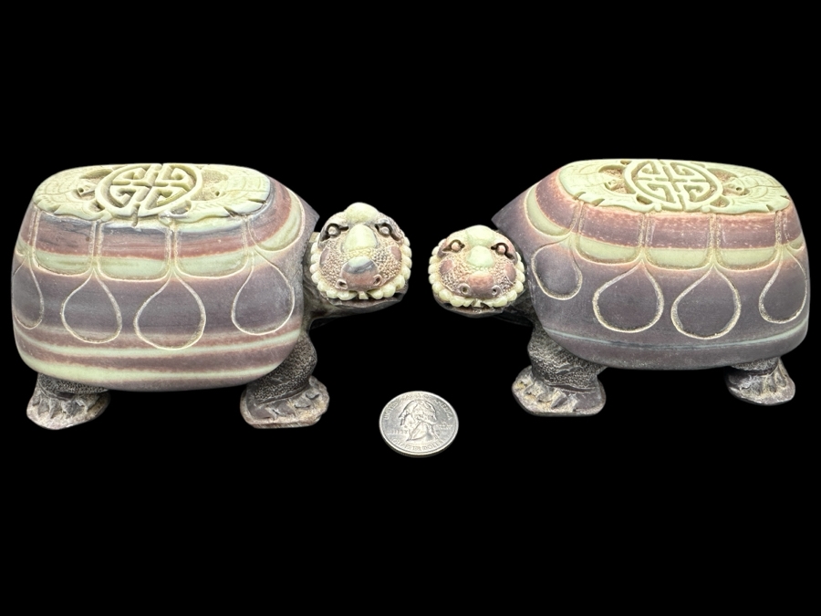 Large Pair Of Chinese Carved Stone Figurine Turtles 1,546g [Photo 1]