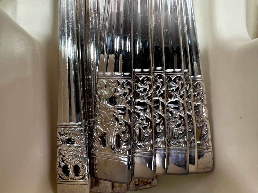 Community Silverplate Flatware Service [Photo 5]