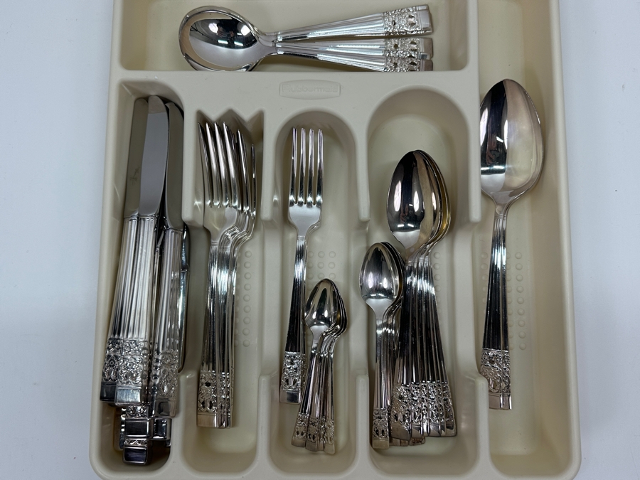 Community Silverplate Flatware Service [Photo 4]