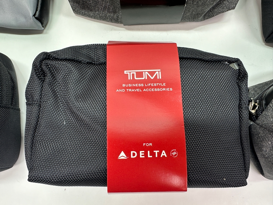 (9) New TUMI Travel Amenity Kits Bags [Photo 3]