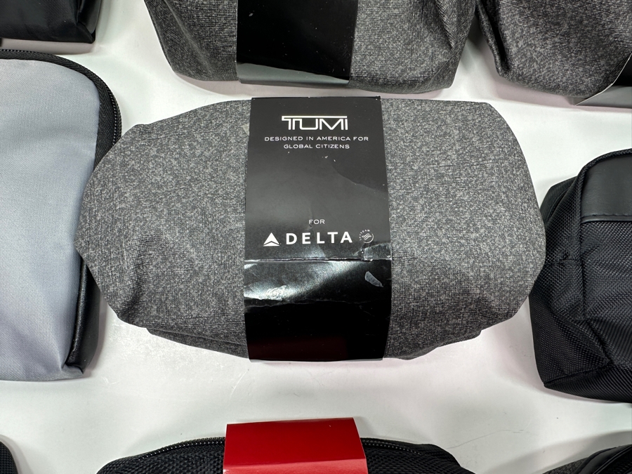 (9) New TUMI Travel Amenity Kits Bags [Photo 5]