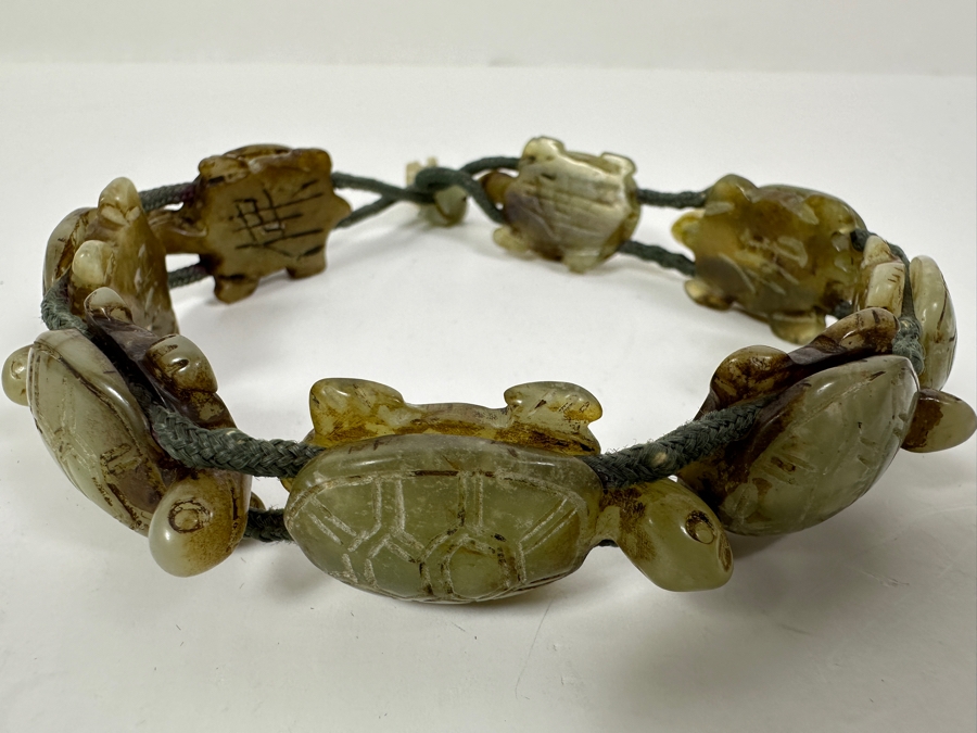 Vintage Chinese Carved Jadeite Turtles Signed Choker 13' Necklace [Photo 4]