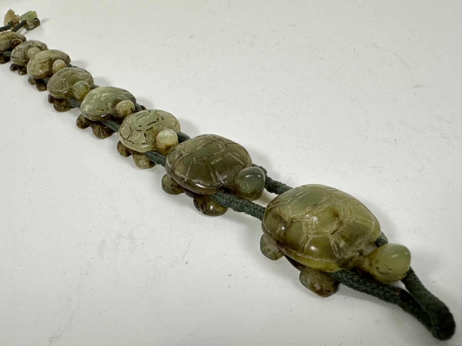 Vintage Chinese Carved Jadeite Turtles Signed Choker 13' Necklace [Photo 9]