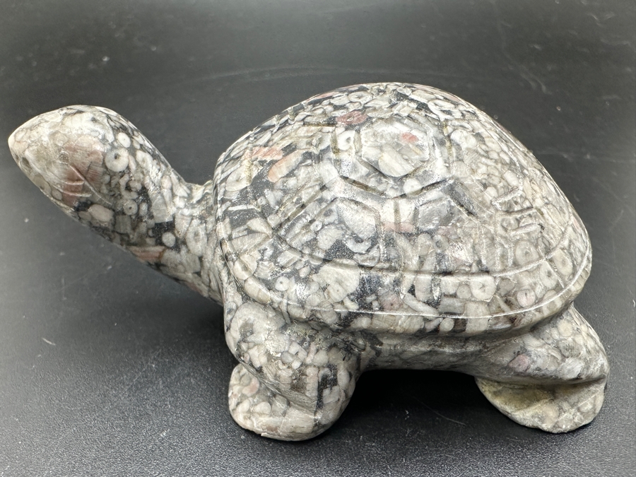 Hand Carved Fossil Stone Turtle Figurine 137g [Photo 2]