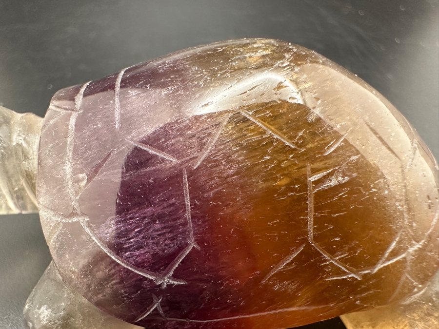 Hand Carved Fluorite Turtle Figurine 100g [Photo 5]