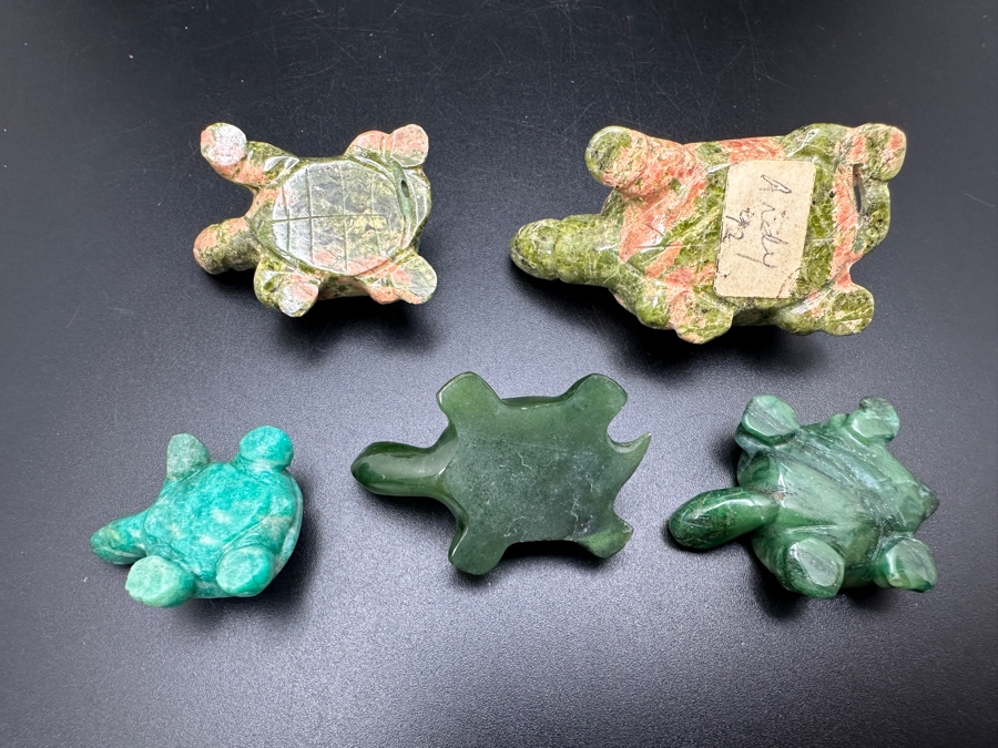 (5) Hand Carved Green Stone Turtle Figurines 94g [Photo 14]