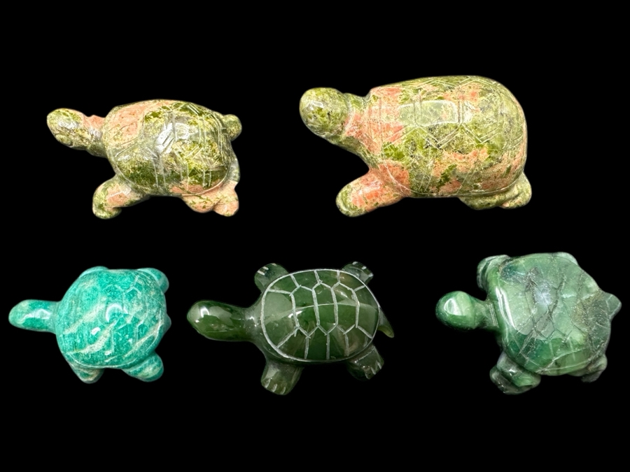 (5) Hand Carved Green Stone Turtle Figurines 94g