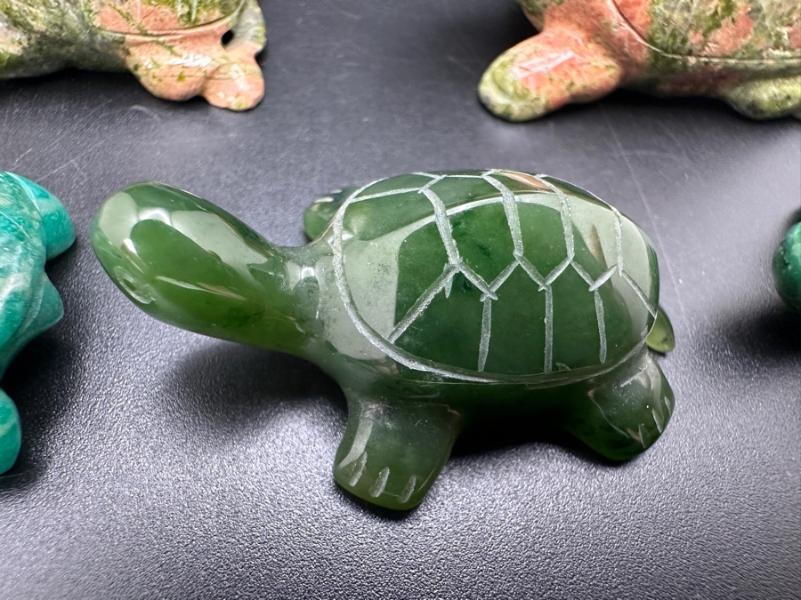 (5) Hand Carved Green Stone Turtle Figurines 94g [Photo 9]