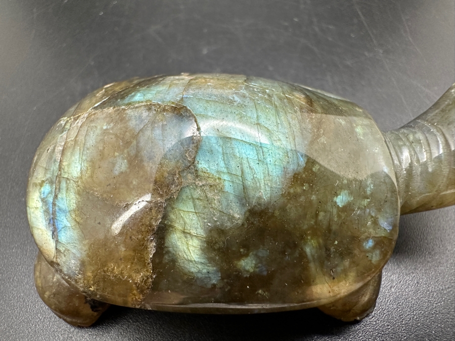 Hand Carved Labradorite Quartz Turtle Figurine 63g [Photo 13]
